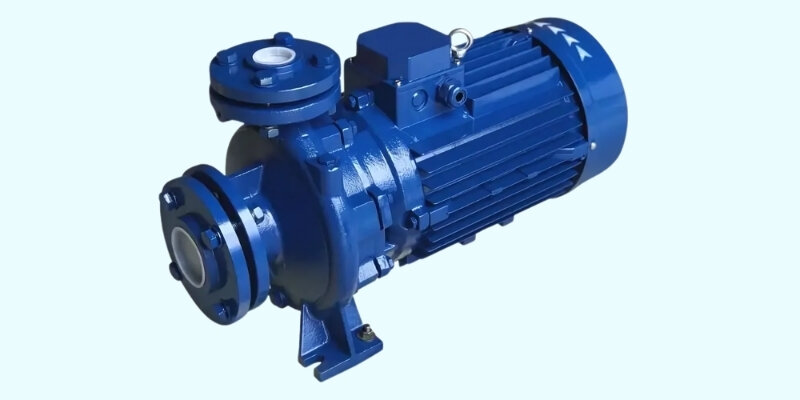 Máy bơm trên 50m3/h được phân loại theo nhiều tiêu chí: pha, công suất