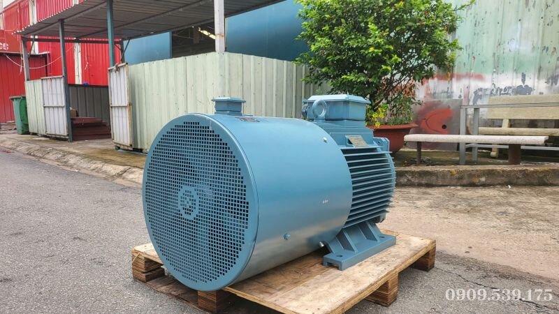 Motor biến tần 3 pha 75kW 100Hp cho hệ thống bơm công nghiệp lớn